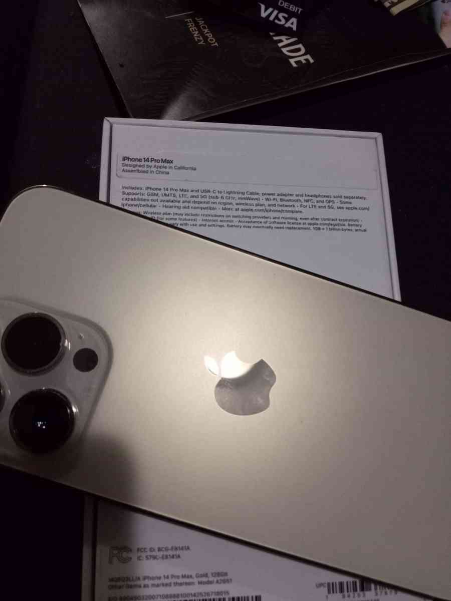 iphone 14 pro max - Adelanto, California - FleaMarketBay