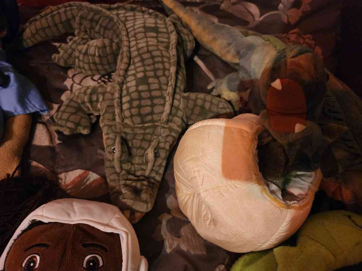 puppets - Dubuque, Iowa - FleaMarketBay