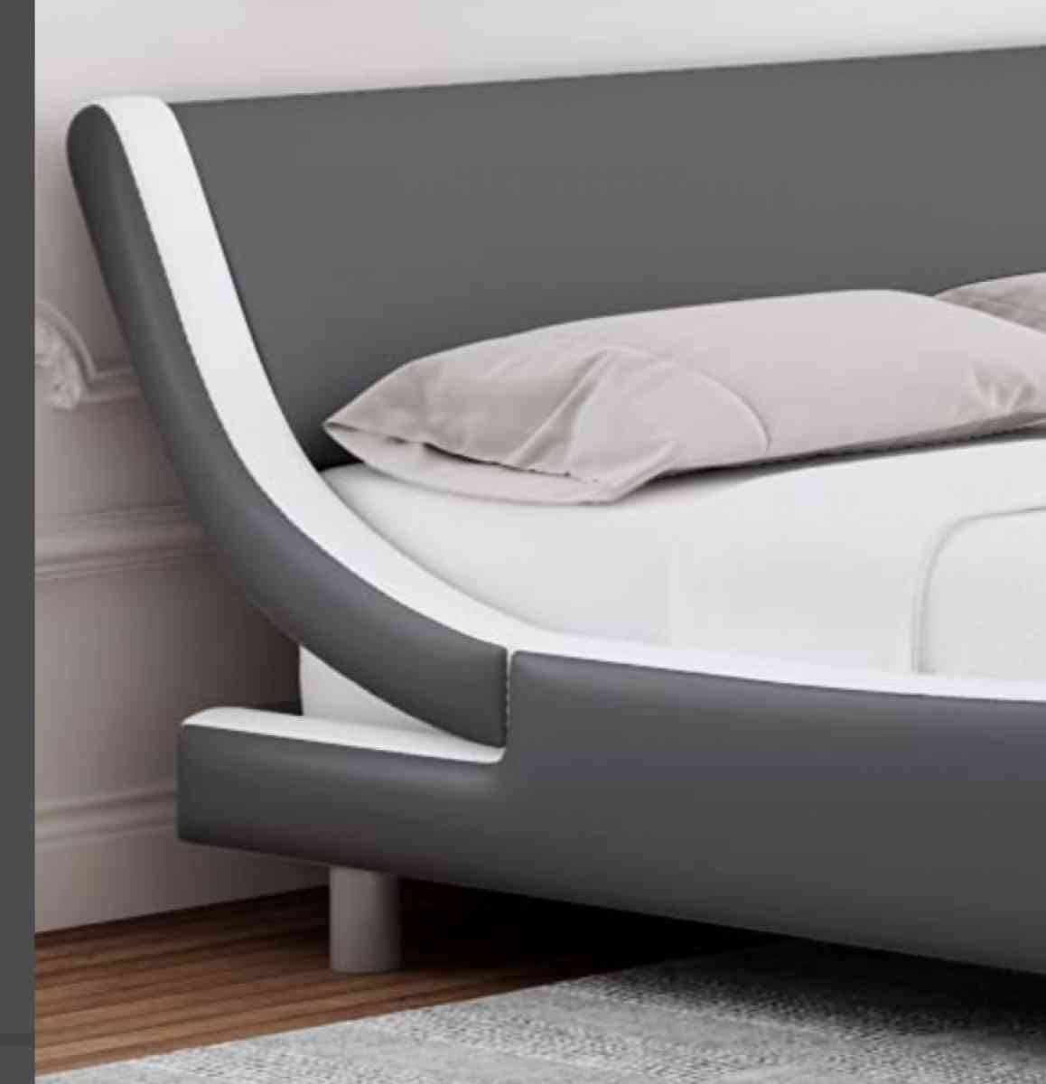 king size frame - Houston, Texas - FleaMarketBay