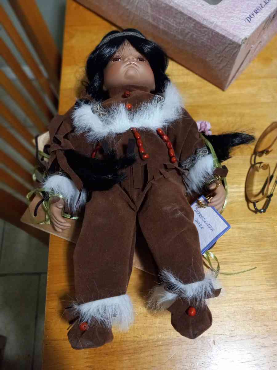 Porcelain Dolls - Fairview, Oklahoma - FleaMarketBay