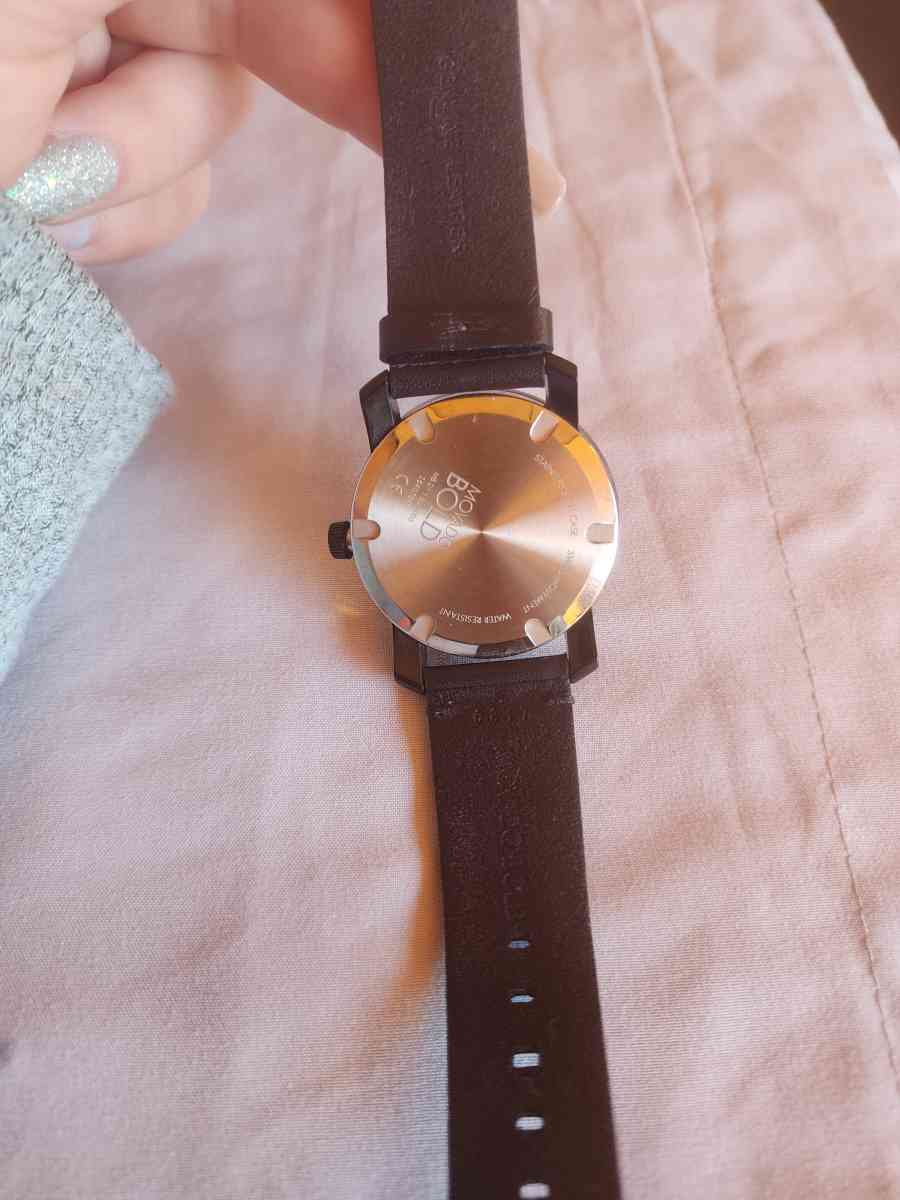 Movado Bold Black Museum Dial Black Leather Unisex Watch - Los Angeles, California - FleaMarketBay