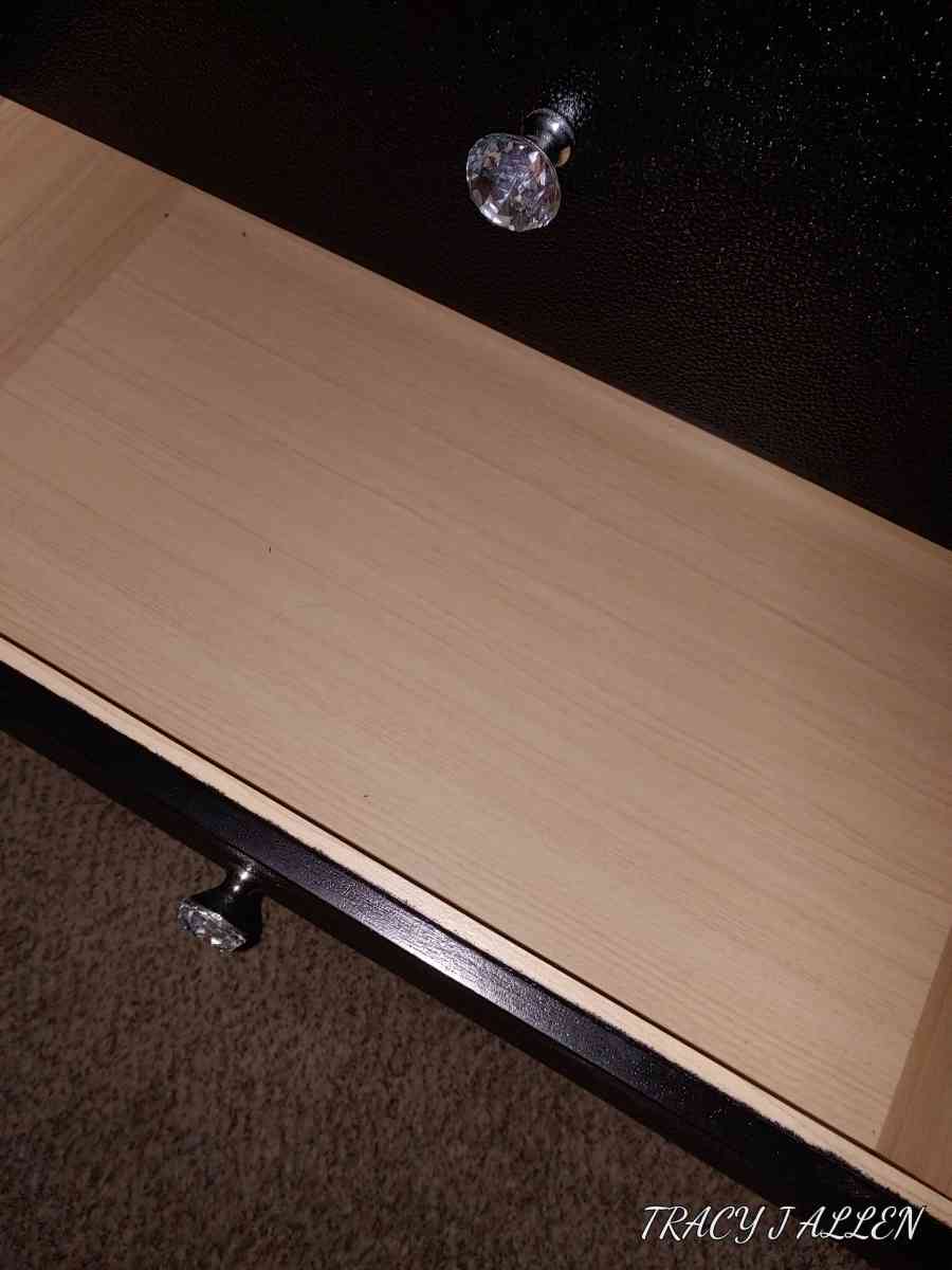 BRAND NEW DRESSER - Cincinnati, Ohio - FleaMarketBay