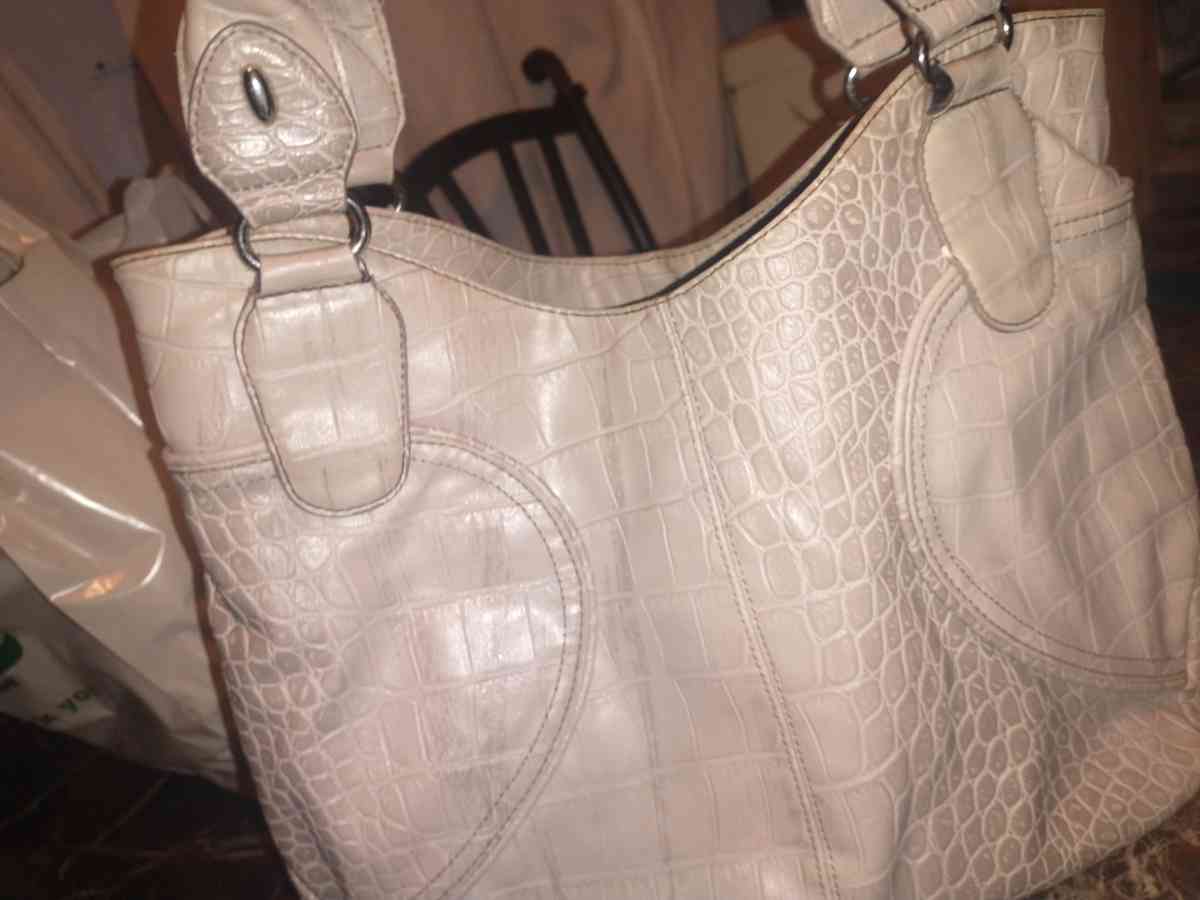 Grey bag - San Diego, California - FleaMarketBay