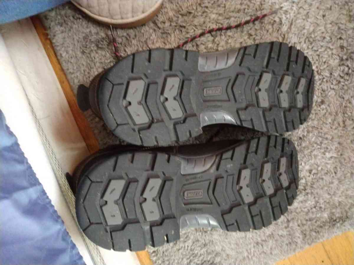 steel toed boots for women - Godfrey, Illinois - FleaMarketBay