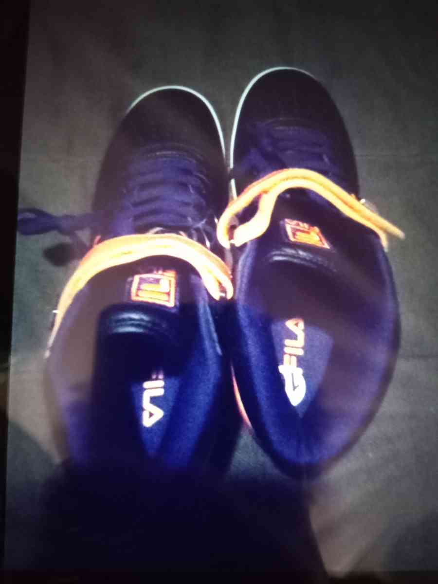 Brand New Filas Size 9 Pick Up - Houston, Texas - FleaMarketBay