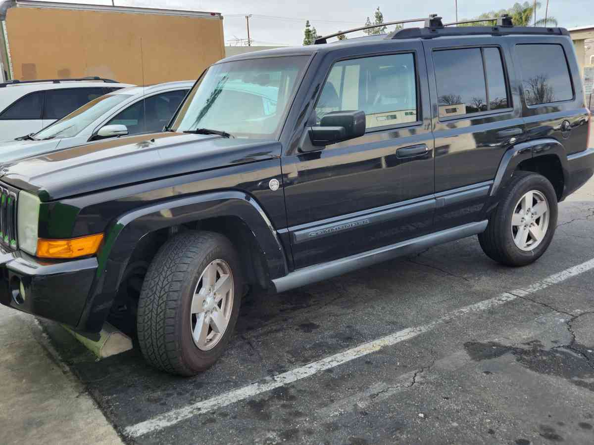 Jeep commander 2006 - Los Angeles, California - FleaMarketBay