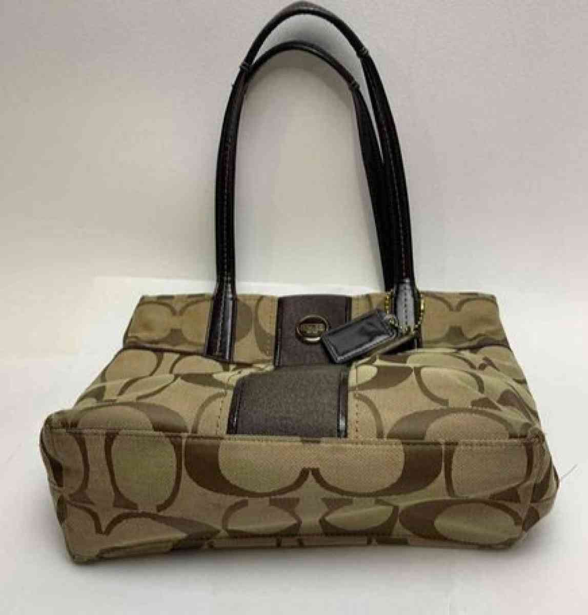 COACH H1380F25771 SIGNATURE STRIPE TOTE - Chicago Heights, Illinois - FleaMarketBay