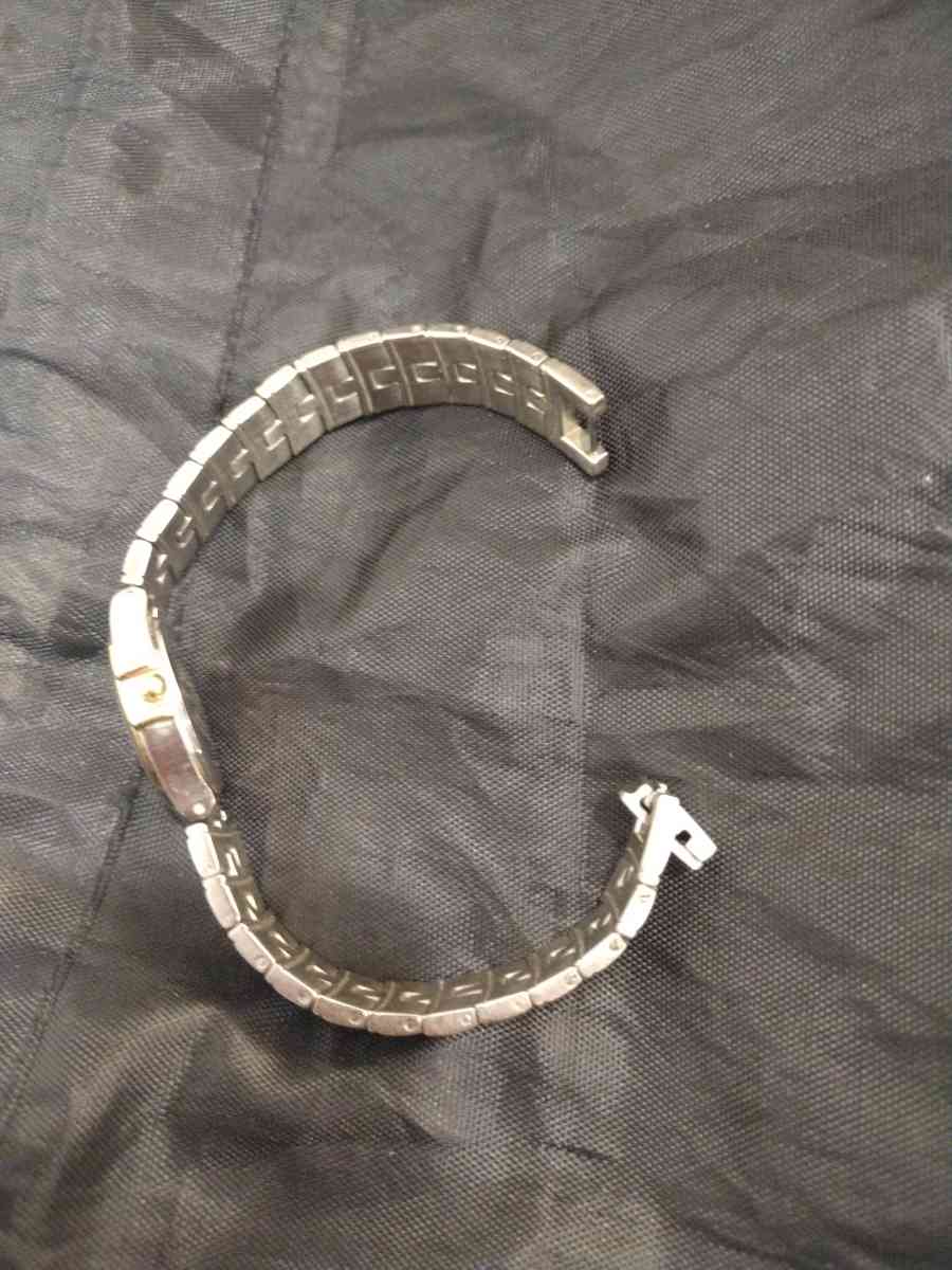 Womans Vintage Armintron Watch - Los Angeles, California - FleaMarketBay