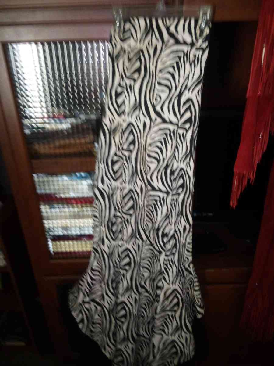 prom dress - Bauxite, Arkansas - FleaMarketBay