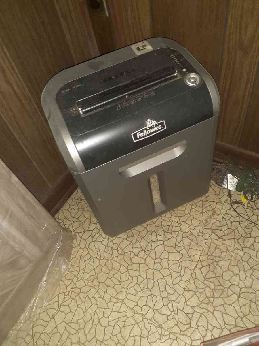 Paper Shredder - Detroit, Michigan - FleaMarketBay