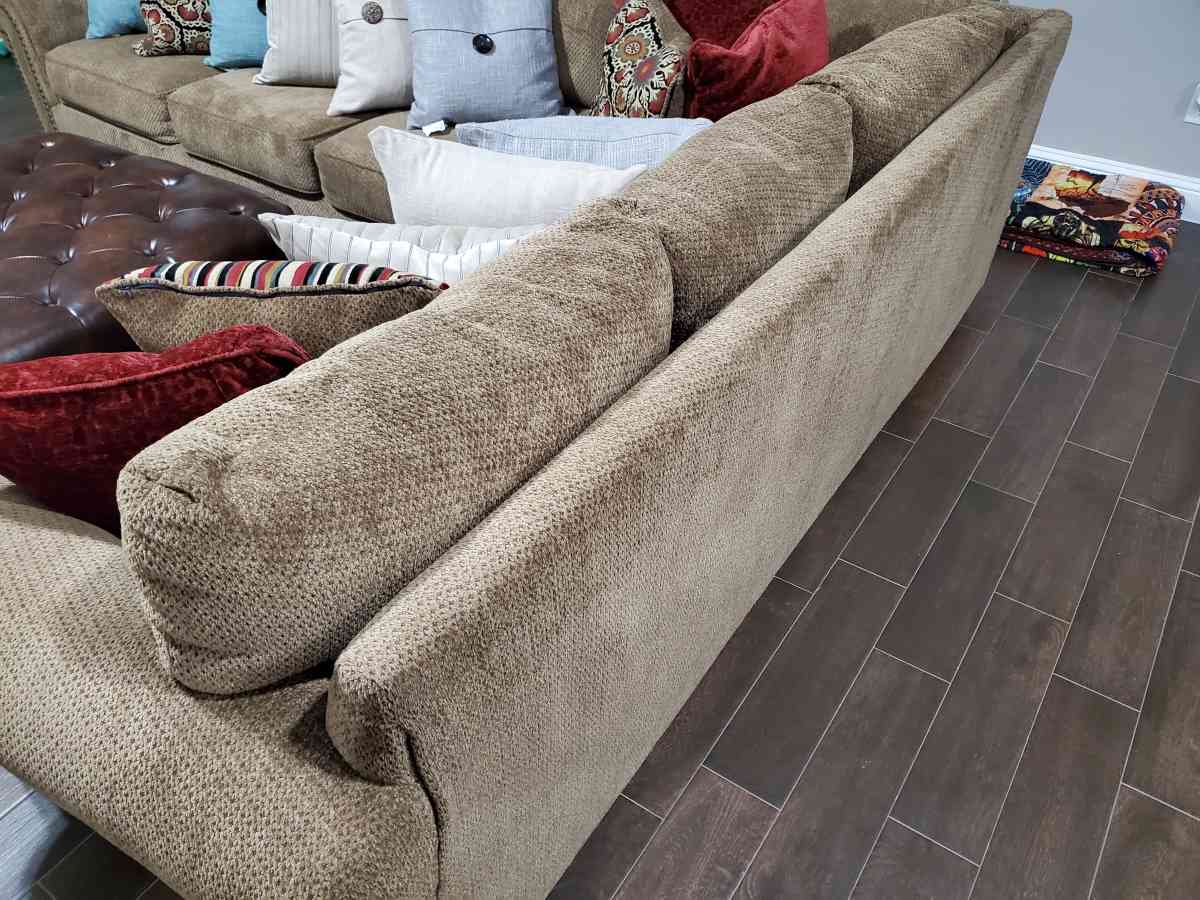 furniture - Forney, Texas - FleaMarketBay