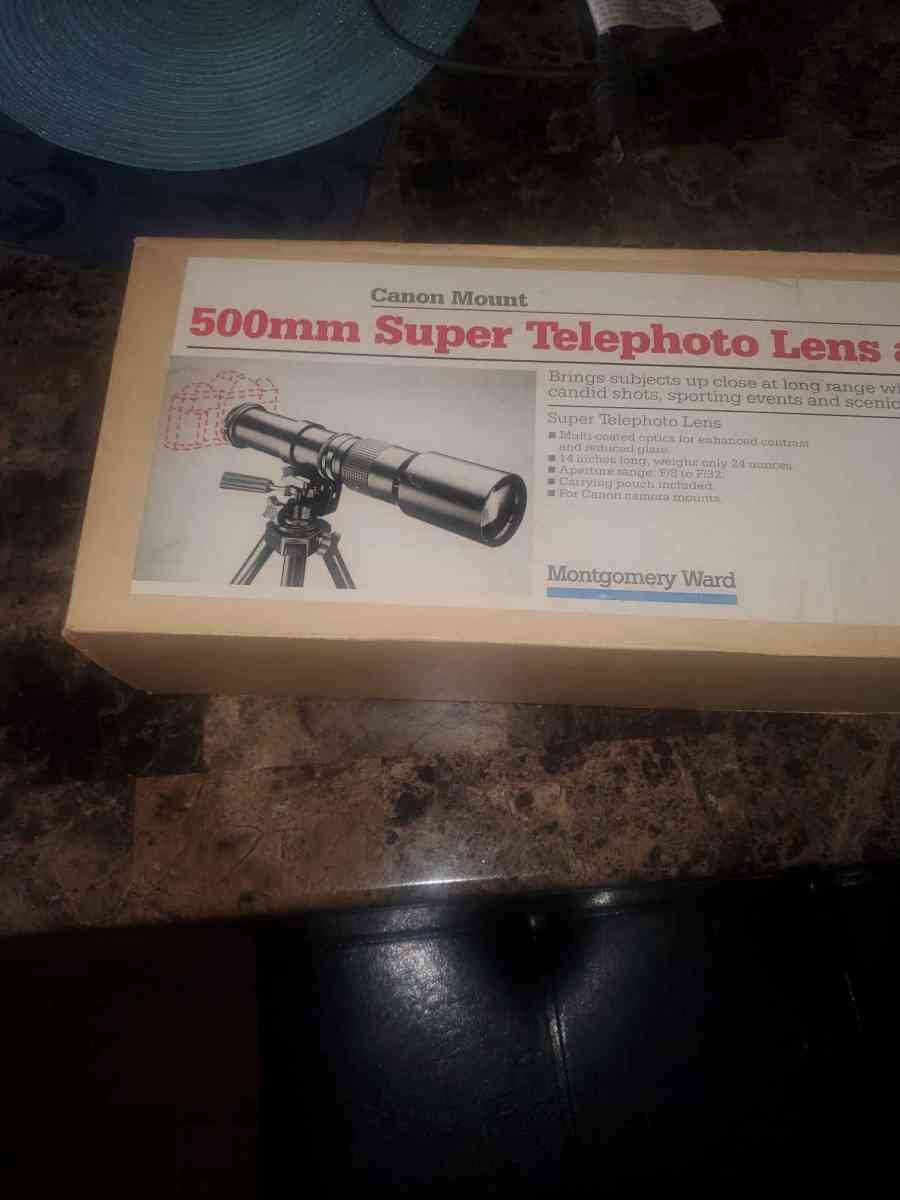 500mm Super Telephoto Lens and Tripod Set - Detroit, Michigan - FleaMarketBay