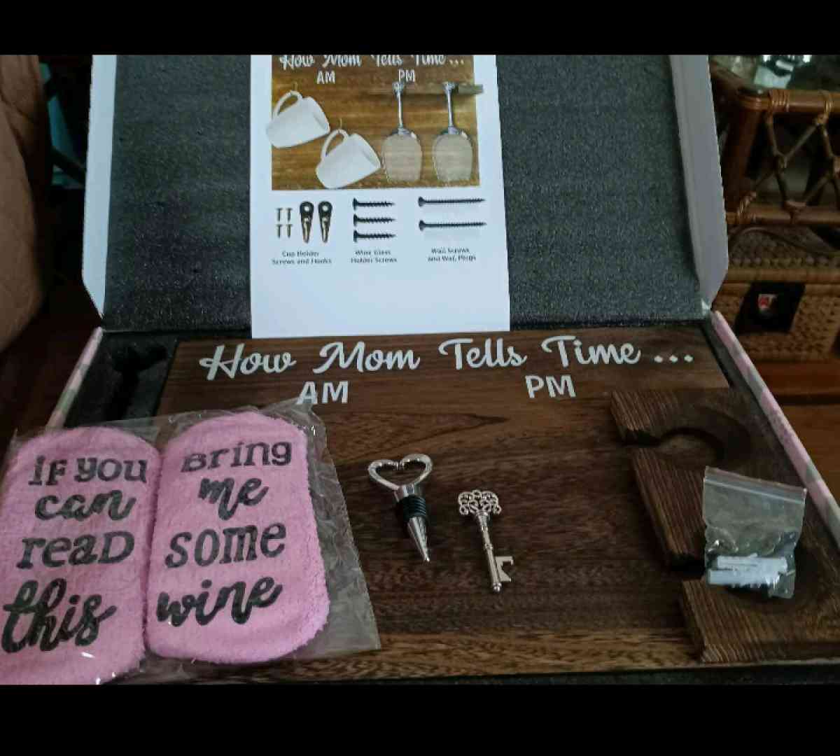 New How Mom Tells Time Gift - Pasadena, Texas - FleaMarketBay