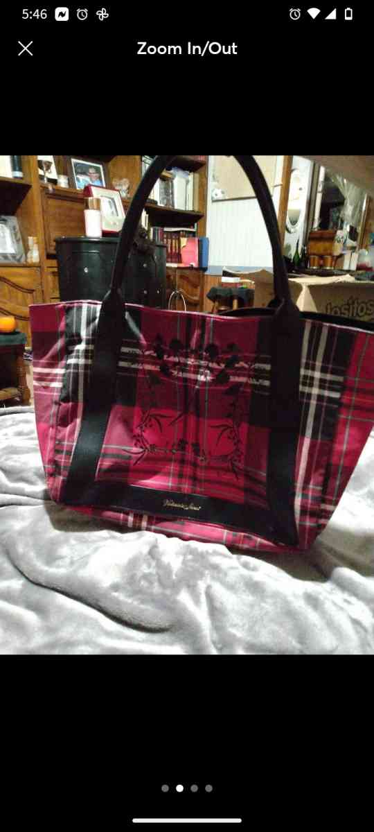 VICTORIAS SECRET PLAID TOTE PURSE LIKE NEW CONDITION - Belen, New Mexico - FleaMarketBay