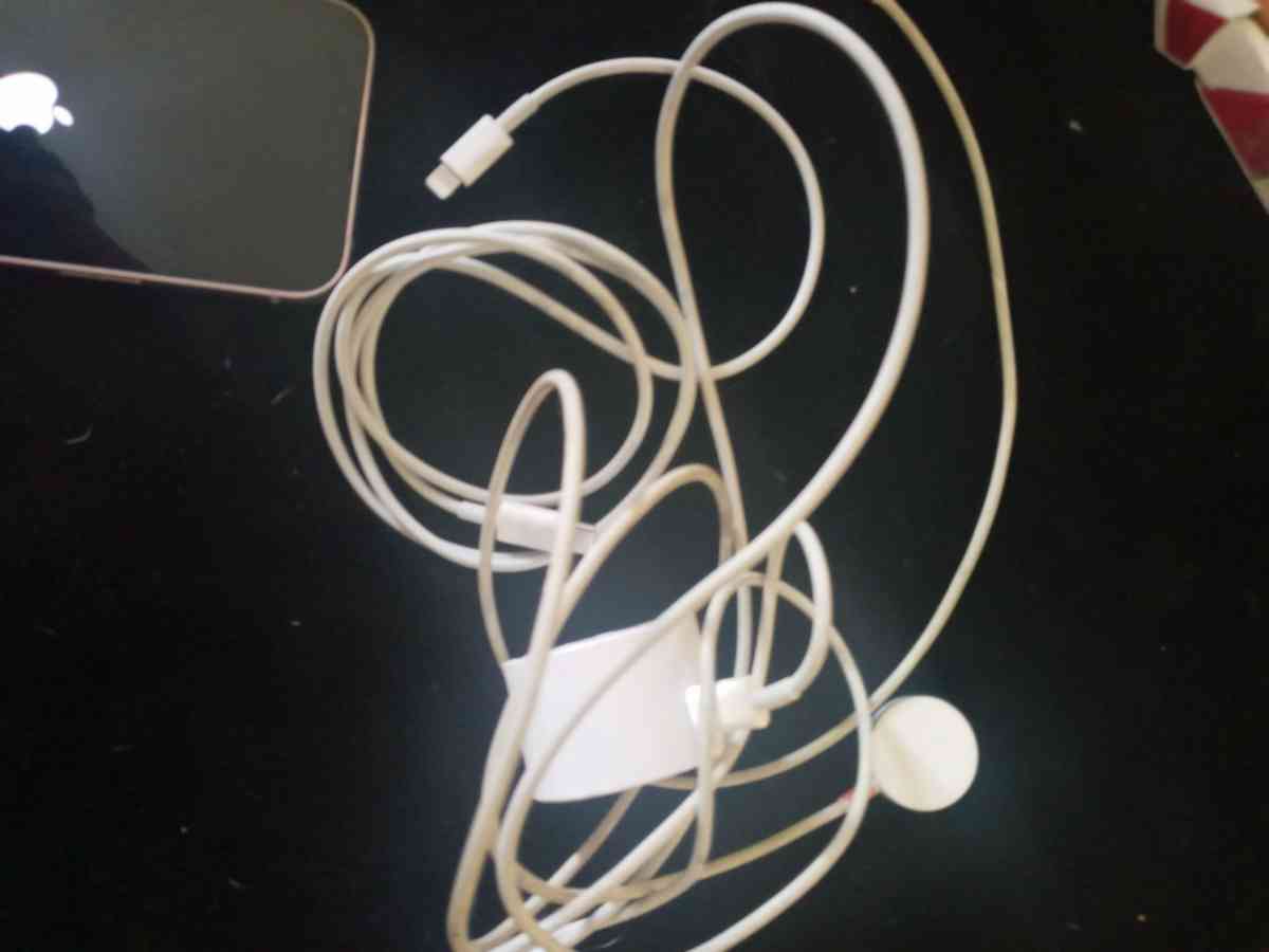 I watch and I phone 13 mini - Fort Worth, Texas - FleaMarketBay