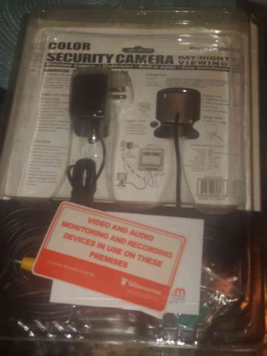 2 Color Security Cameras - Detroit, Michigan - FleaMarketBay
