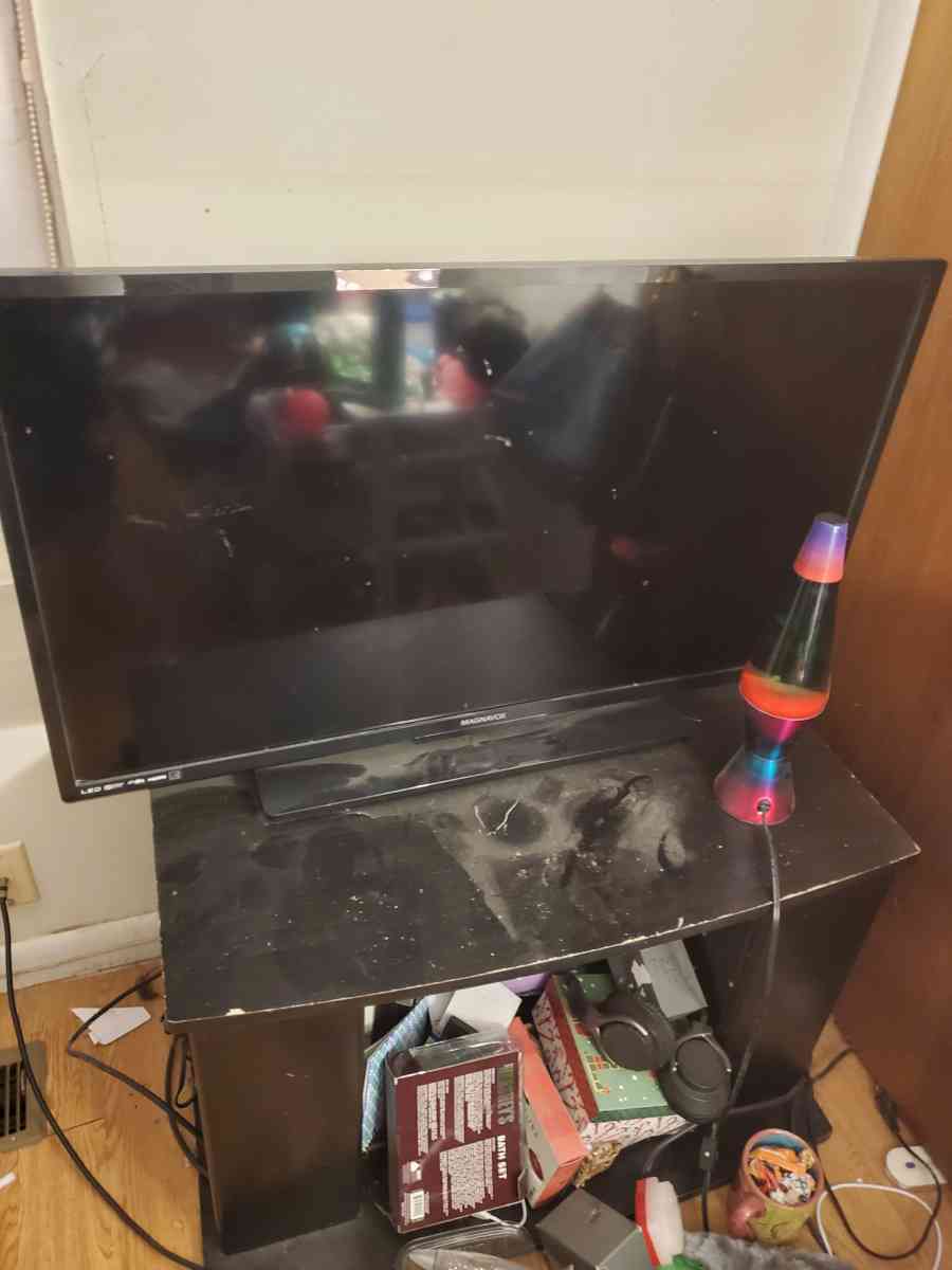 Im selling tv