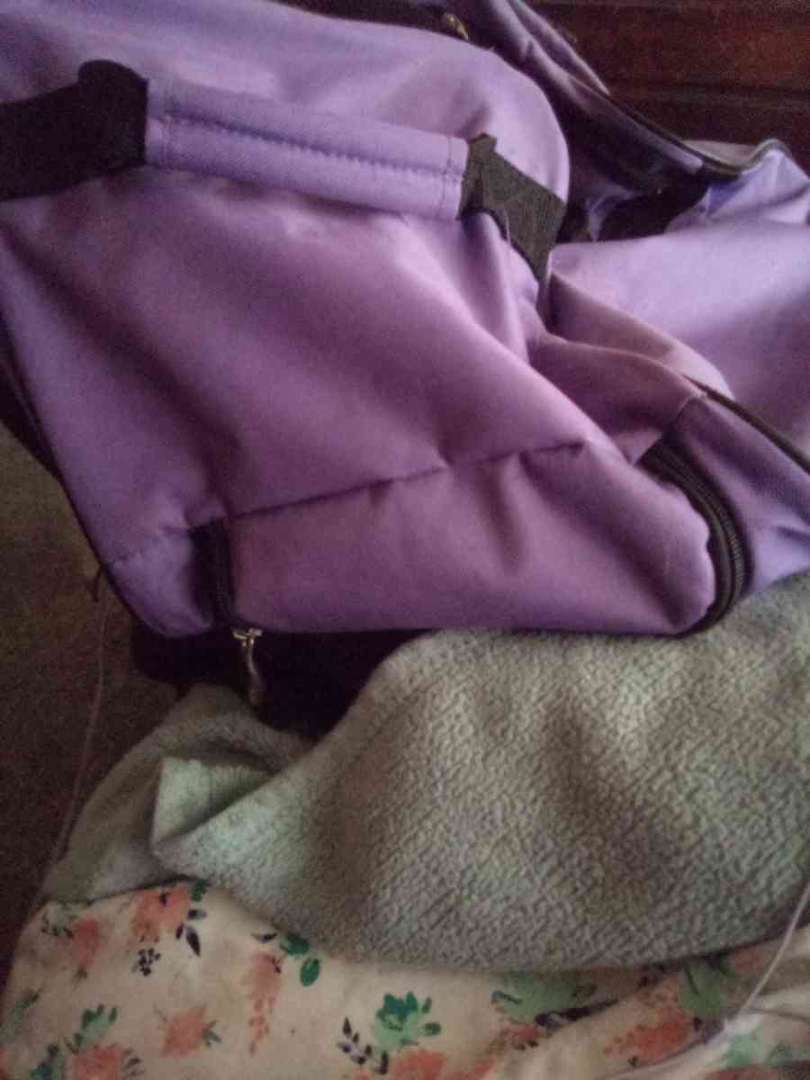 purple gym bag - Warrensburg, Missouri - FleaMarketBay