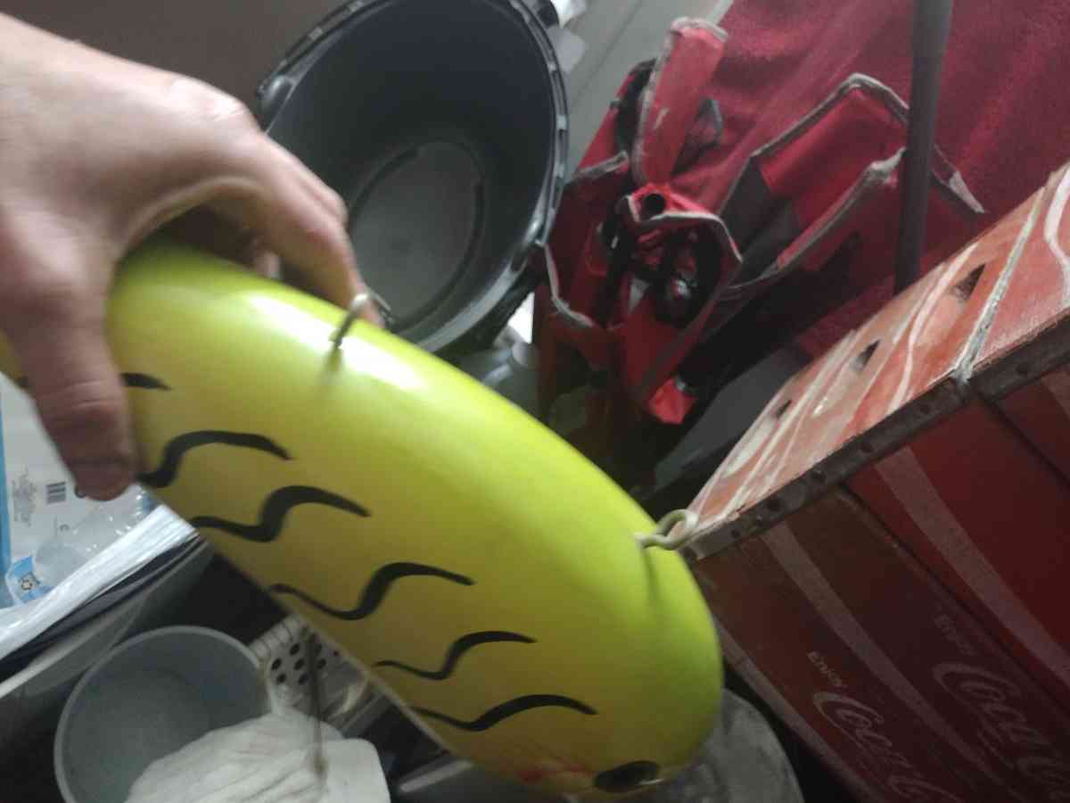 hang ur poles or whatever and put ur keys on the shelf - Blytheville, Arkansas