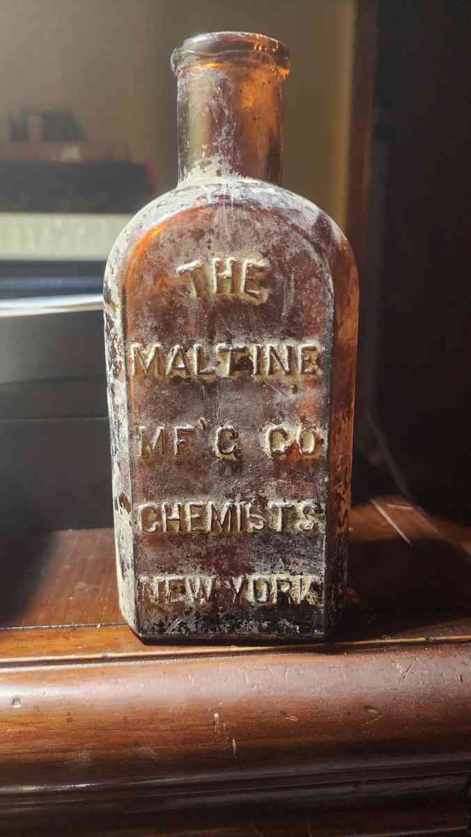 old bottles from late 1800s early 1900s - Fall River, Massachusetts - FleaMarketBay