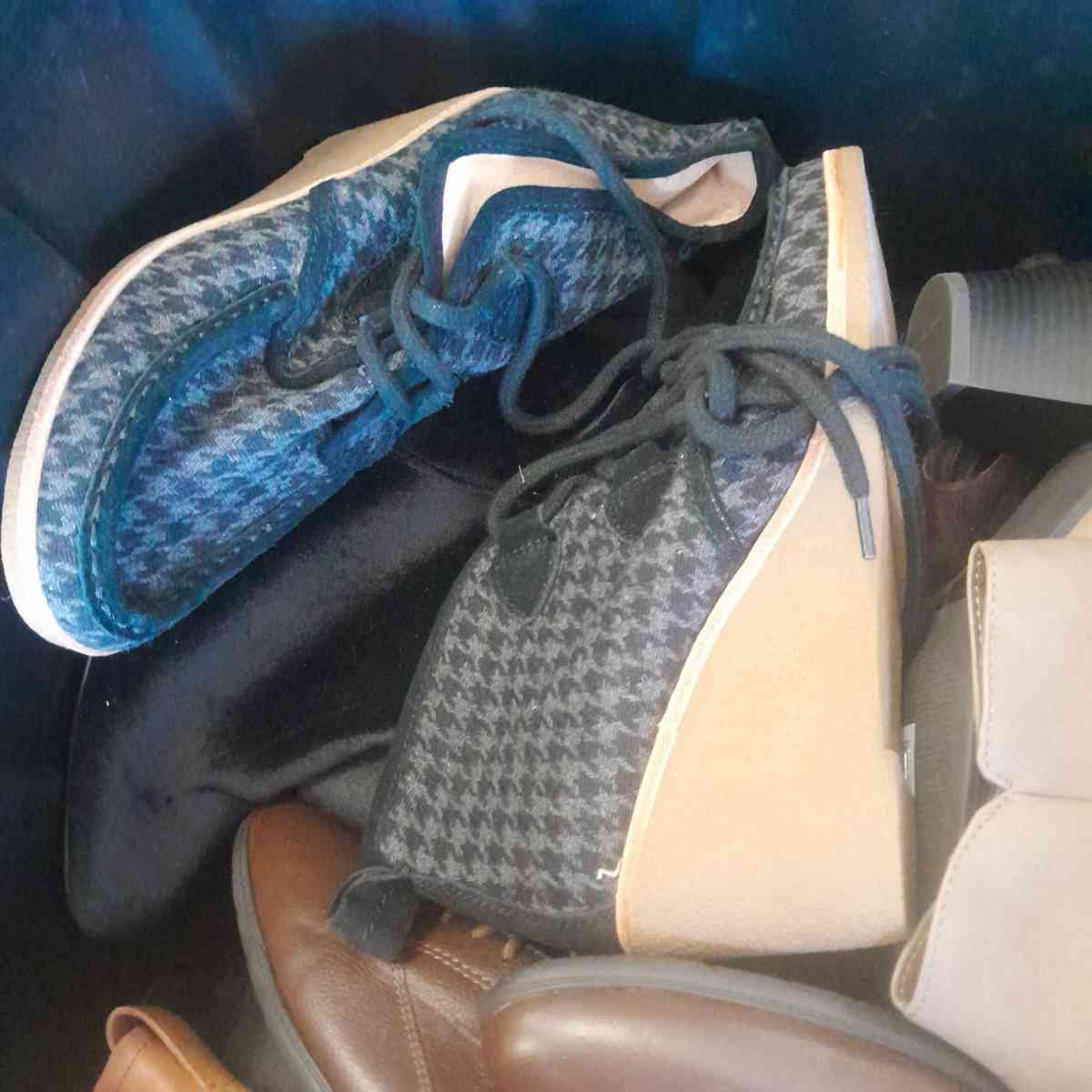 Big clearance sale February 18th22nd at St Luke thrift stor - Chesapeake, Virginia - FleaMarketBay