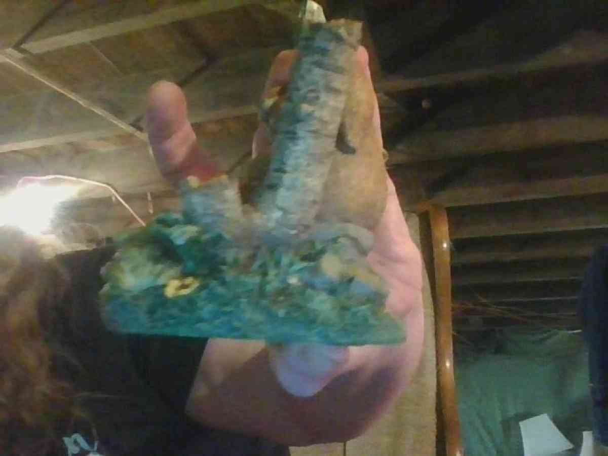 Collectable Rabbit Statue - Alliance, Ohio - FleaMarketBay