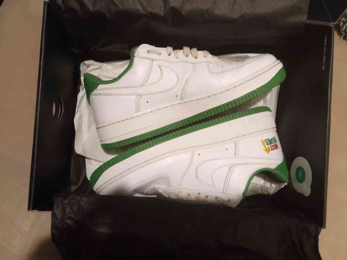 I want 120 for this Air forces they are size 8 - Addieville, Illinois