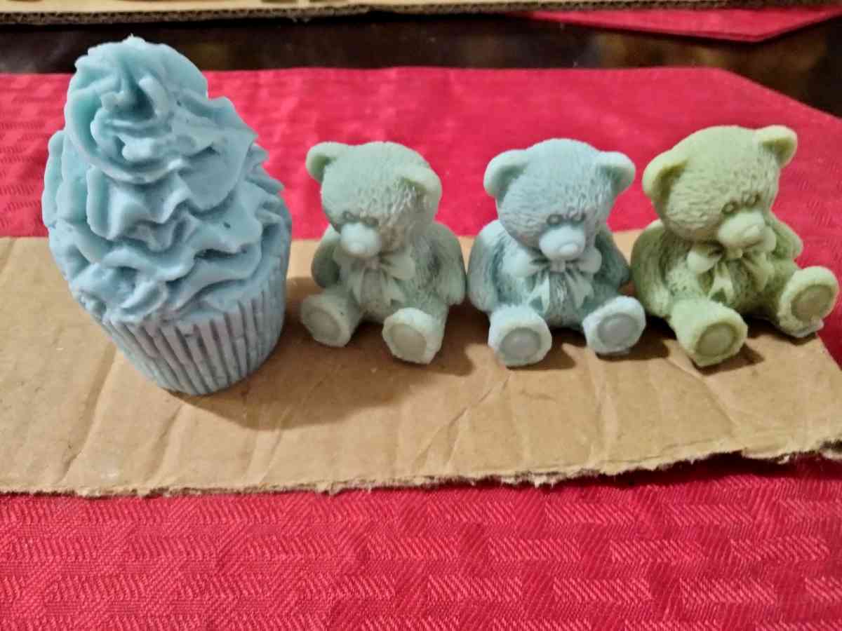 handmade Wax melts an Candles - Lincoln Park, Michigan - FleaMarketBay