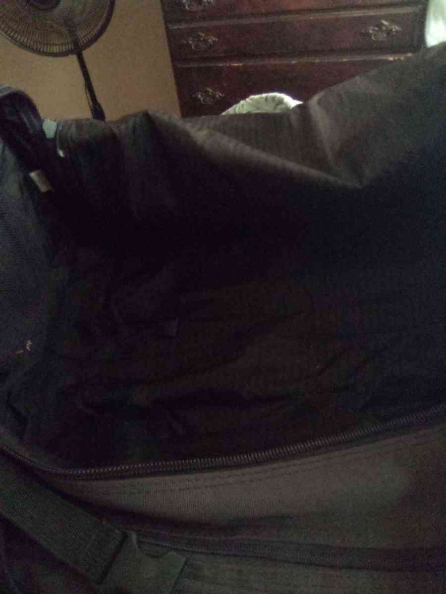 Huge black luggage - Warrensburg, Missouri