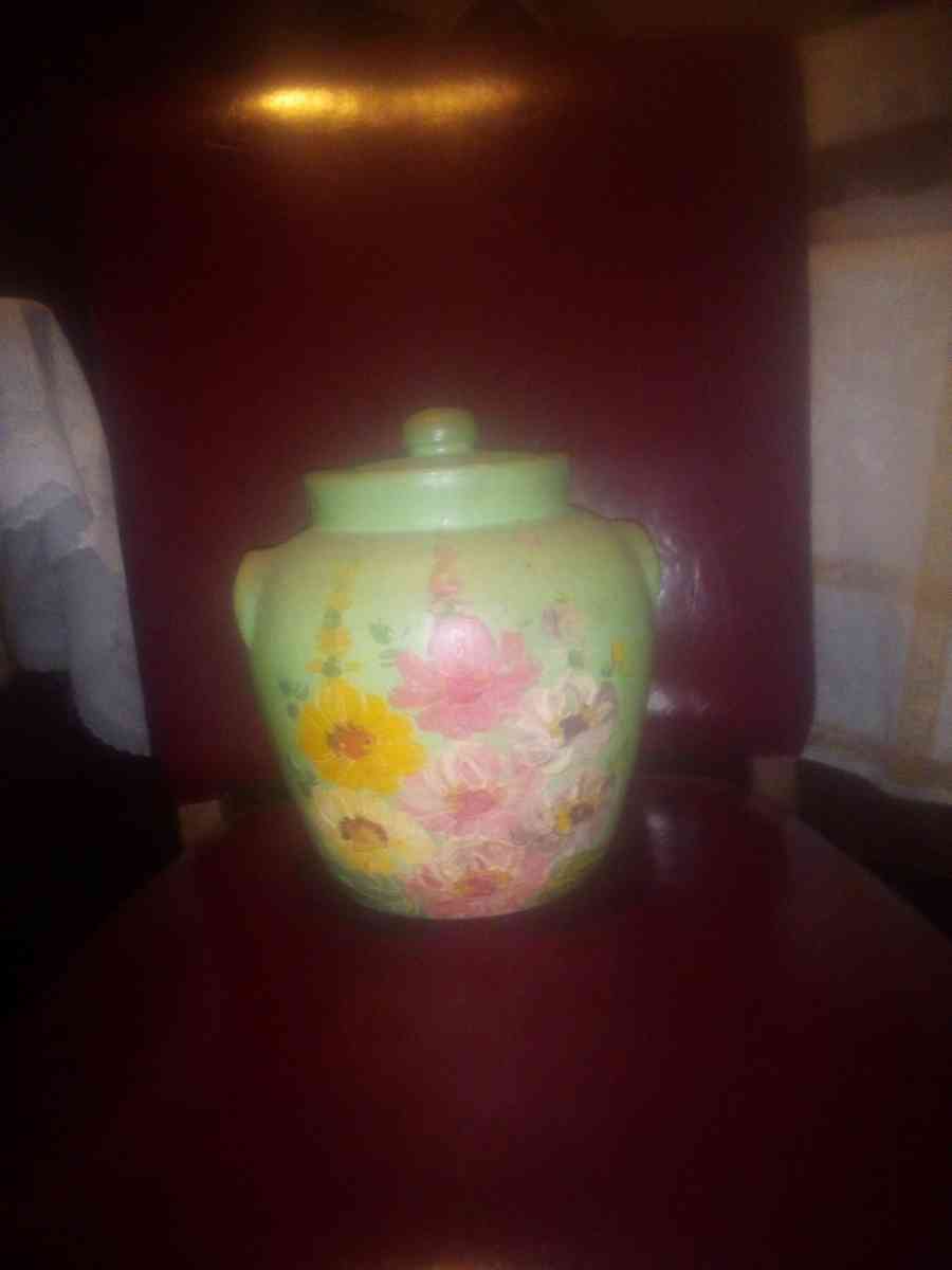 vintage cookie jar one of the first ever - Springfield, Illinois - FleaMarketBay