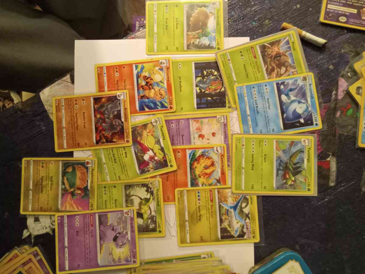 holographic and rare Pokmon cards - Sabina, Ohio