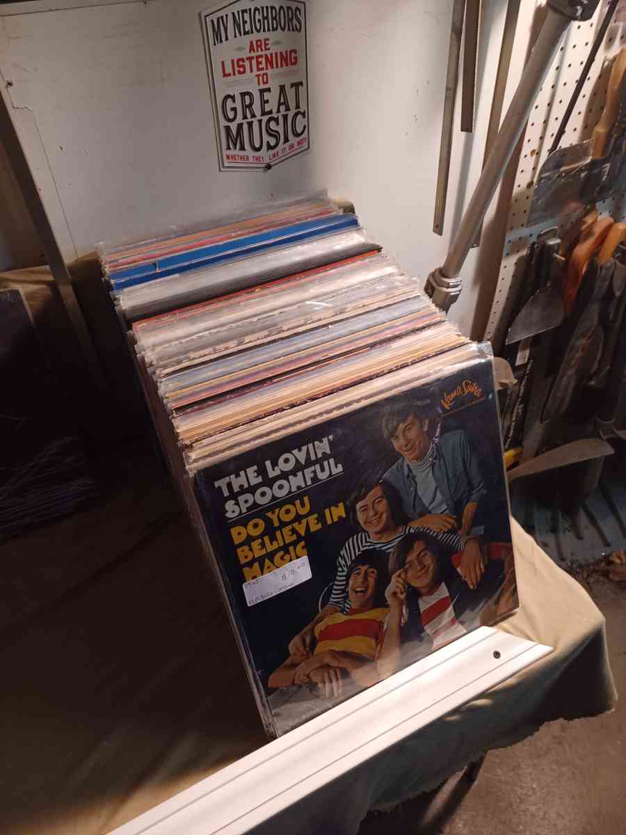 vinyl records - Minooka, Illinois