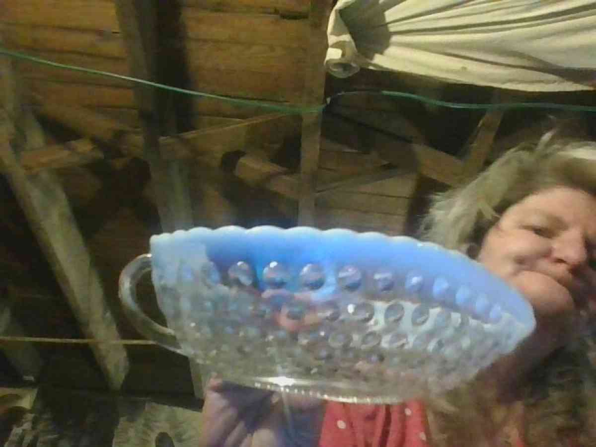 Glass Leaf Bpwl - Alliance, Ohio - FleaMarketBay