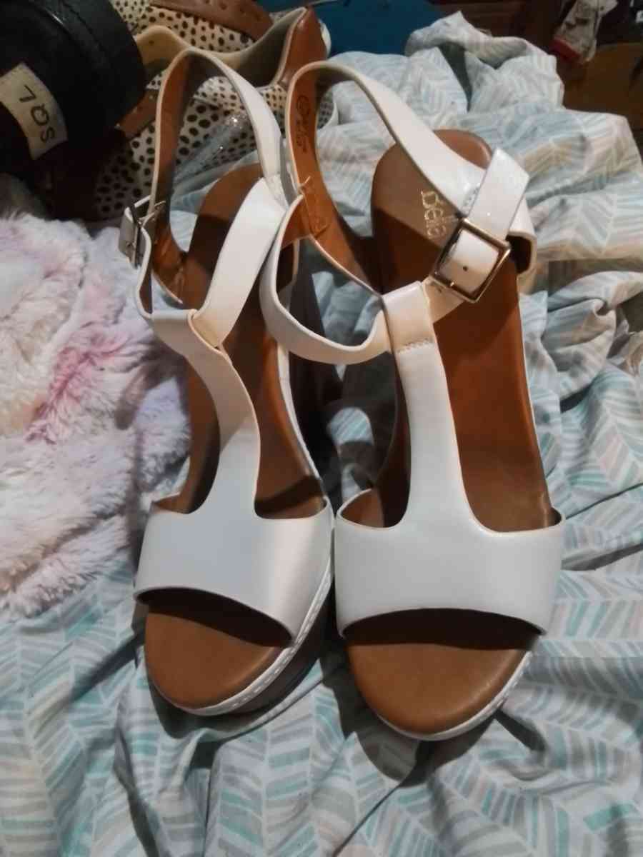 woman wedge sandals - Louisville, Kentucky
