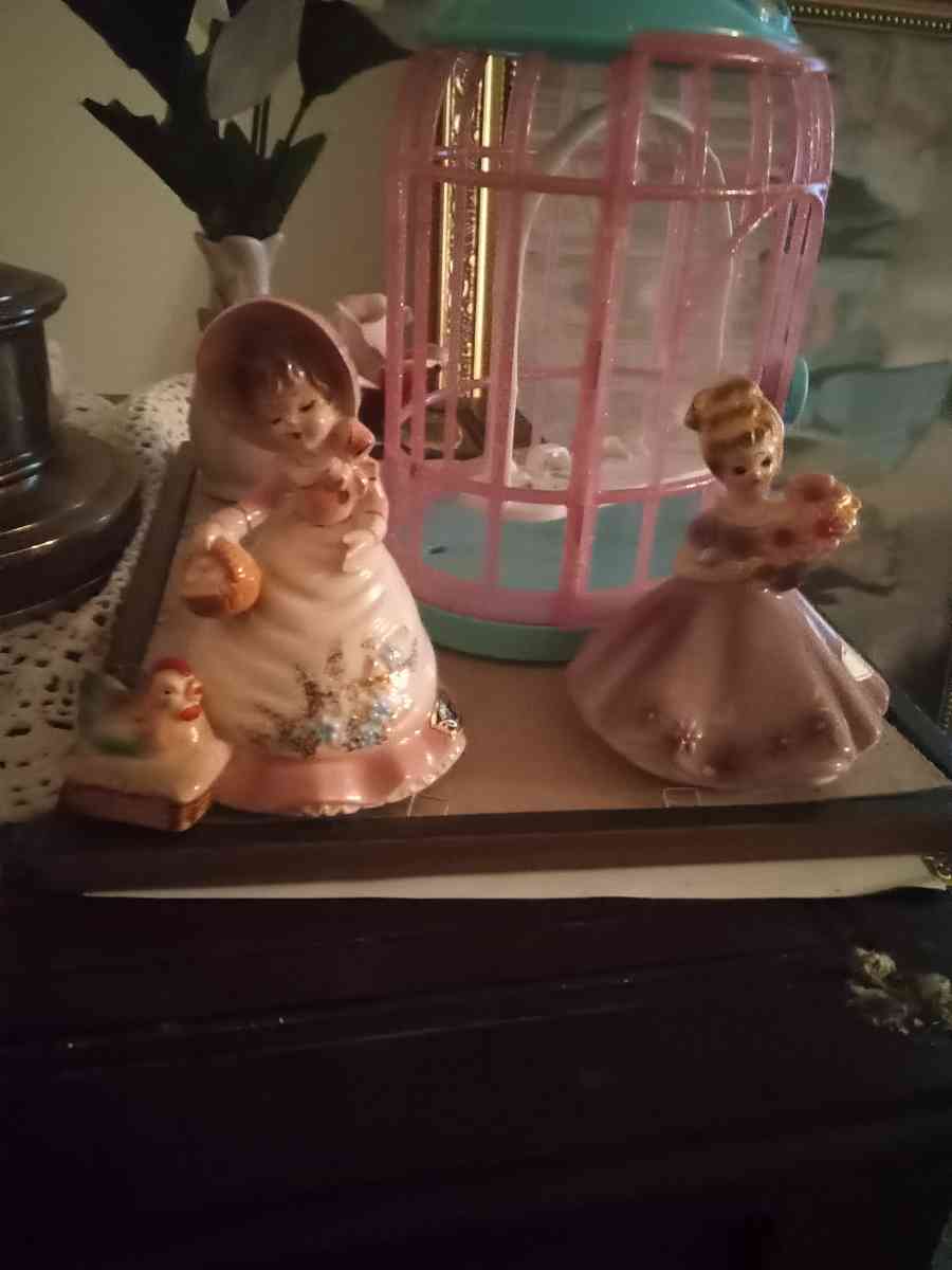 Josef original porcelain dolls - Cleveland, Ohio