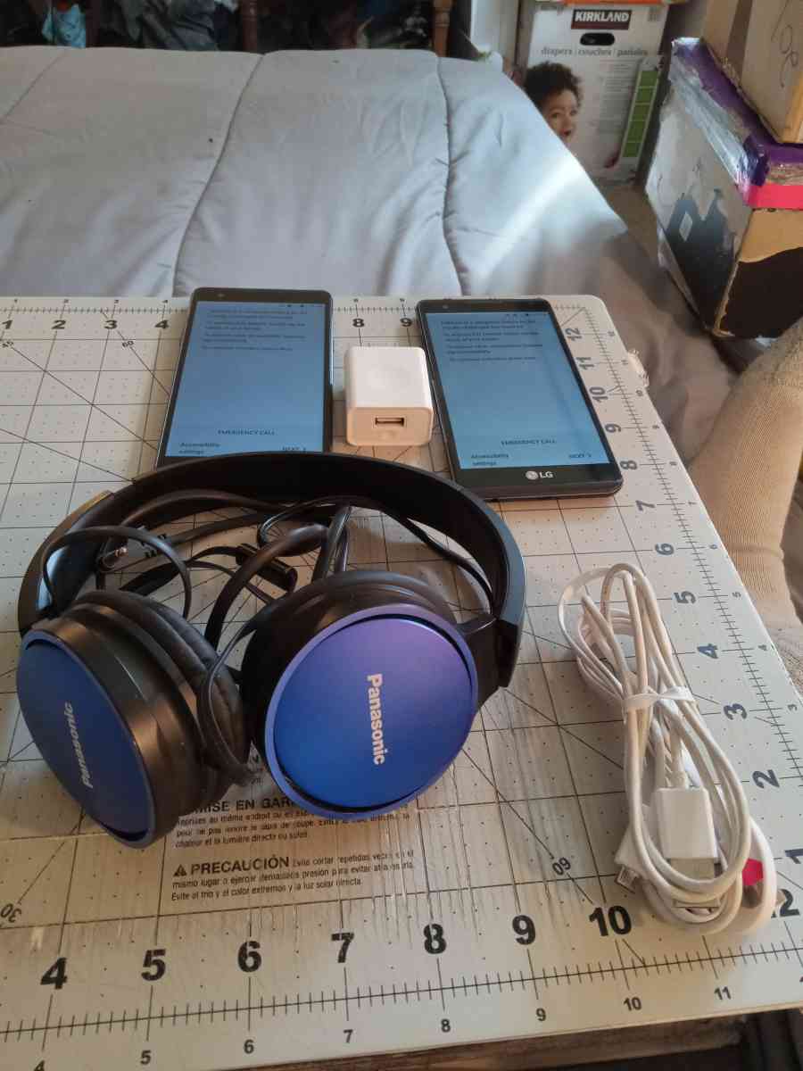 Boost Phones W Everything - Los Angeles, California