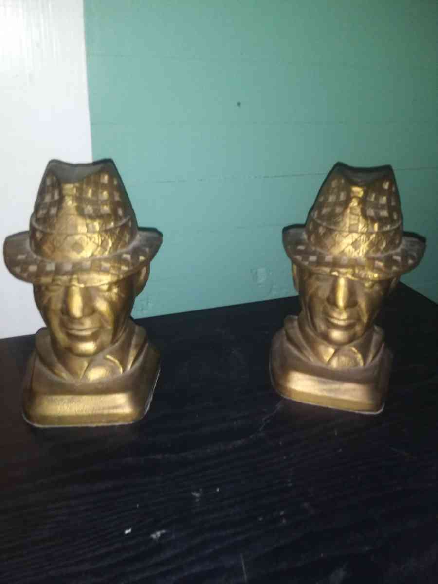 Alabama Paul bear Bryant book ends - Warrior, Alabama