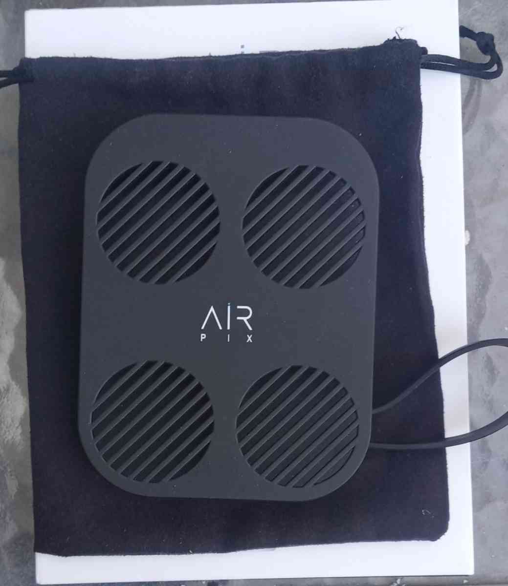 Air Selfie Neo - Huntington Beach, California - FleaMarketBay