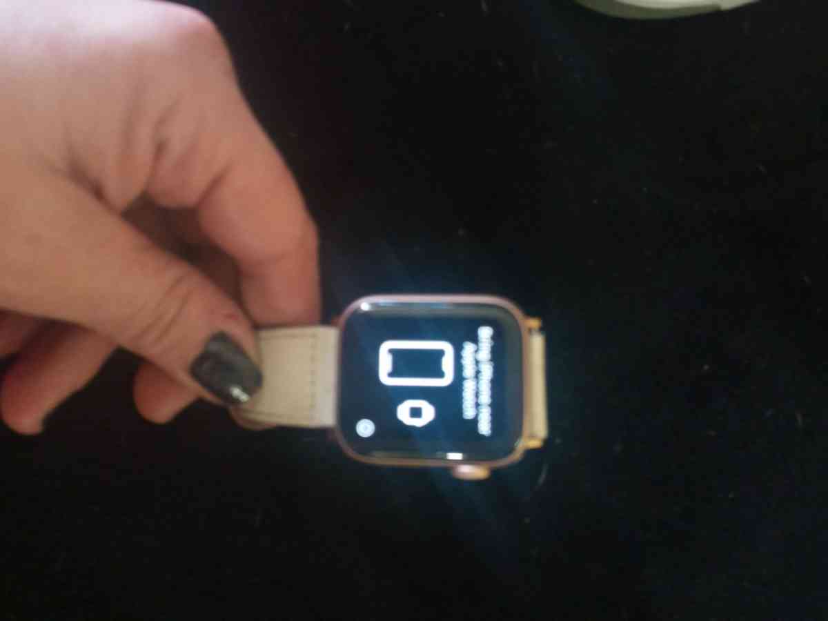 I watch and I phone 13 mini - Fort Worth, Texas - FleaMarketBay