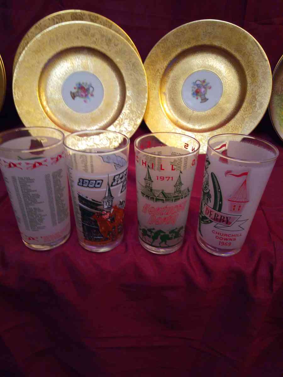 4 Kentucky Derby Churchill Downs glasses - Alicia, Arkansas