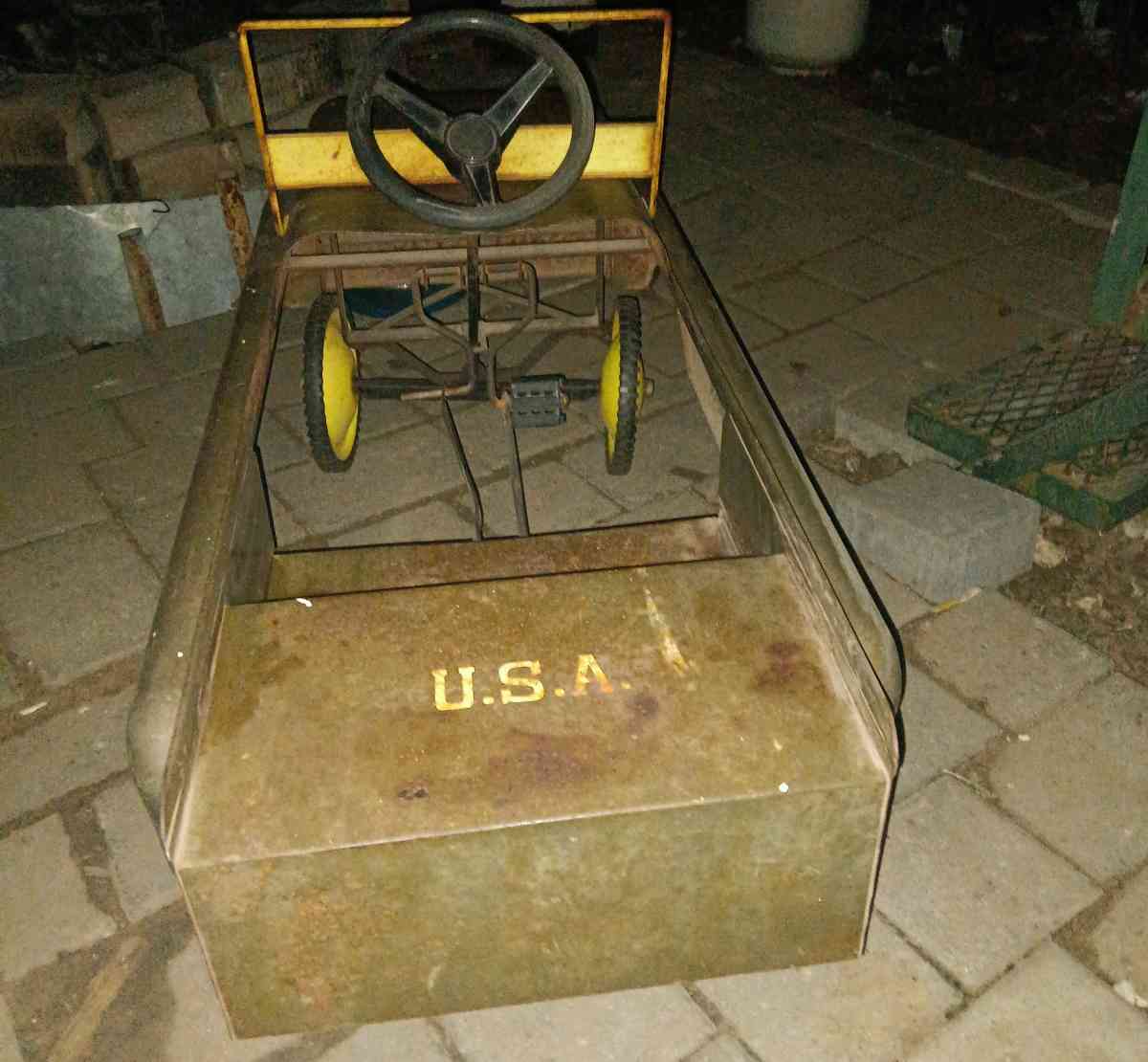 Vintage 1950s metal Military Jeep - Mansfield, Texas - FleaMarketBay