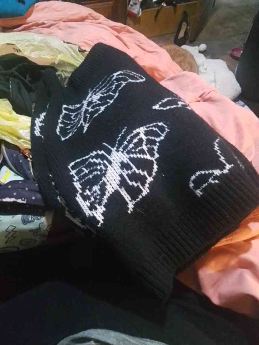 plus size sweater skirt butterfly - Louisville, Kentucky - FleaMarketBay