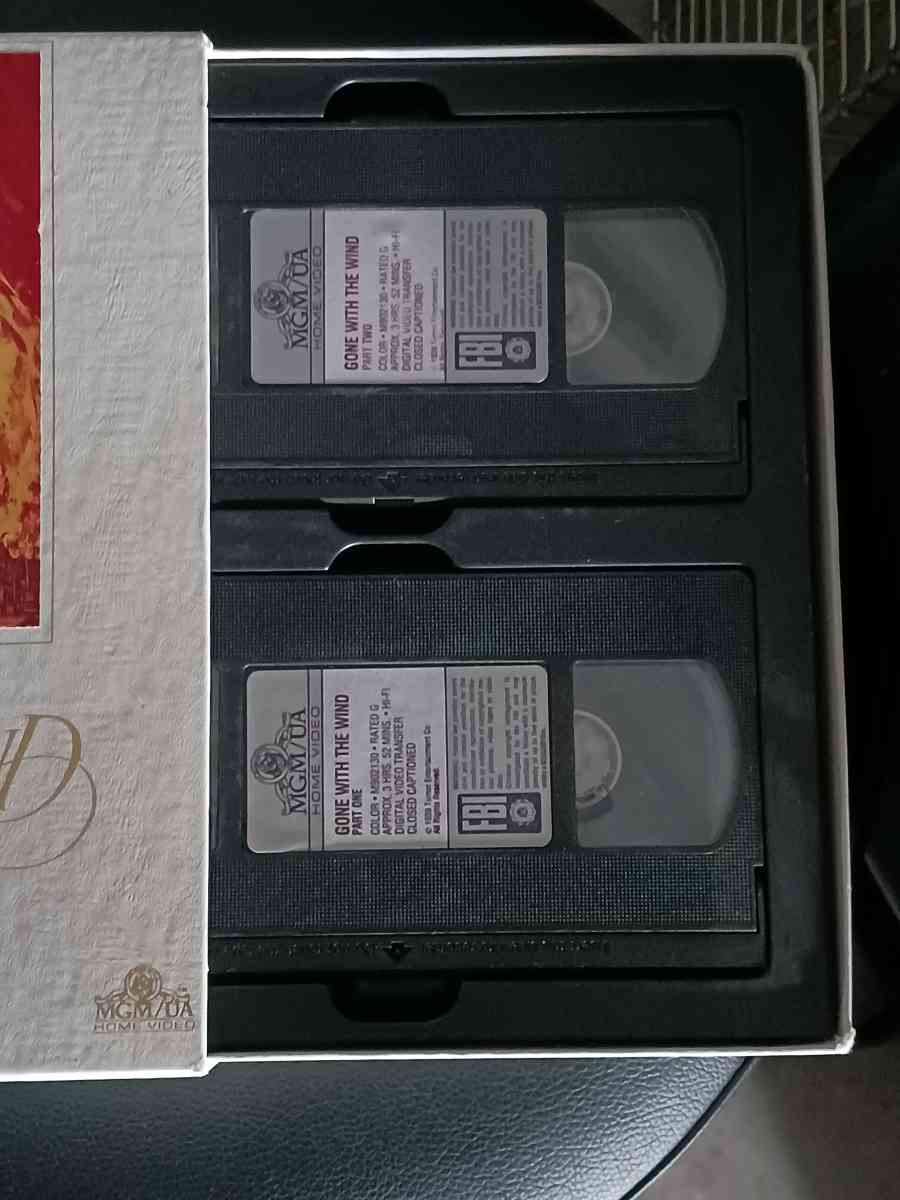 Gone With The Wind Deluxe VHS - Glendale, Arizona - FleaMarketBay