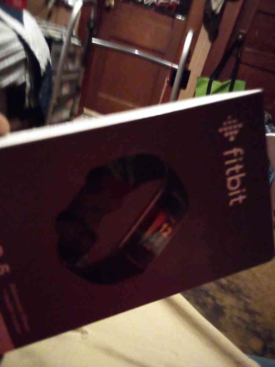 Fitbit chargye 5 with 6 months free program - Pleasanton, Kansas