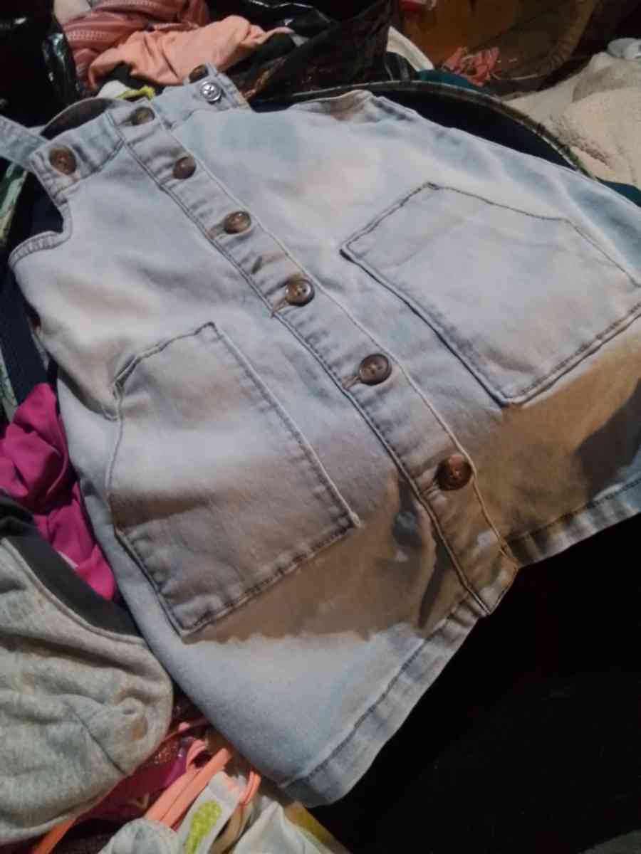 girl overall blue jean dress - Louisville, Kentucky - FleaMarketBay