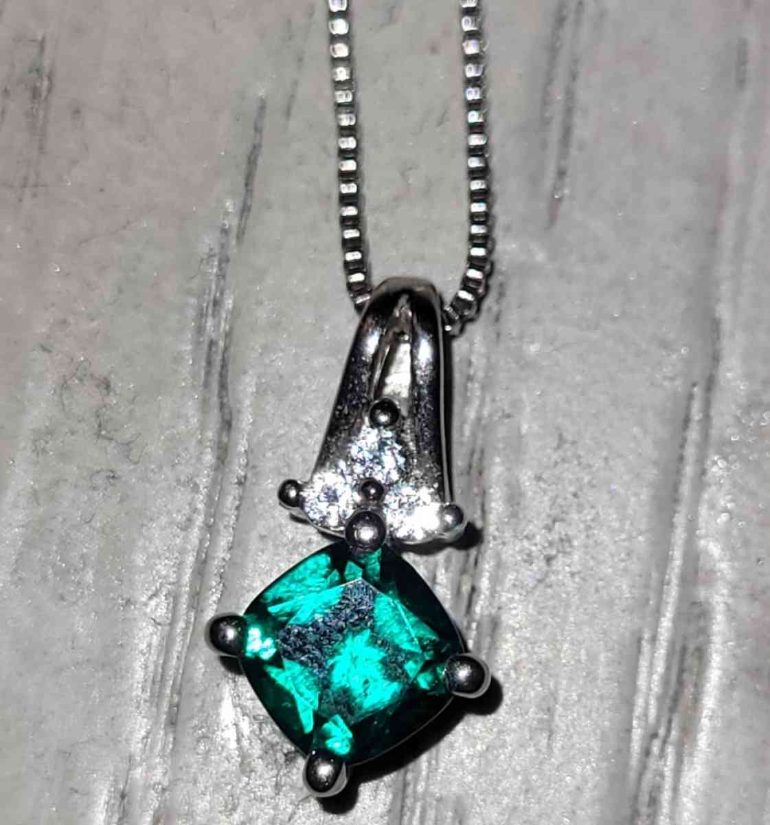 Emerald Diamond Pendant Necklace - Tewksbury, Massachusetts