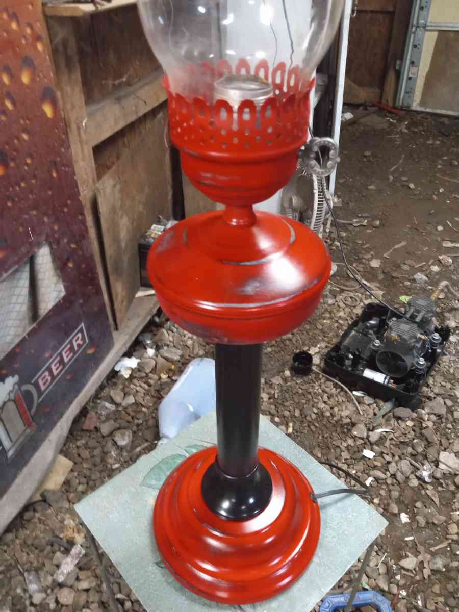 antique lamp - Pelzer, South Carolina - FleaMarketBay