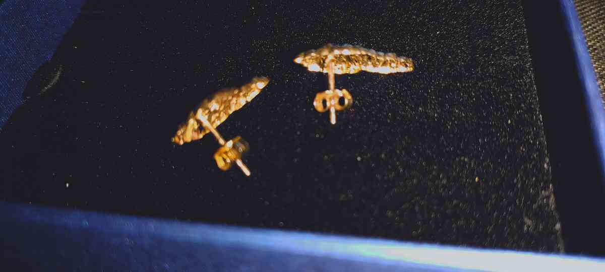 10k gold nugget earrings - Fresno, California - FleaMarketBay