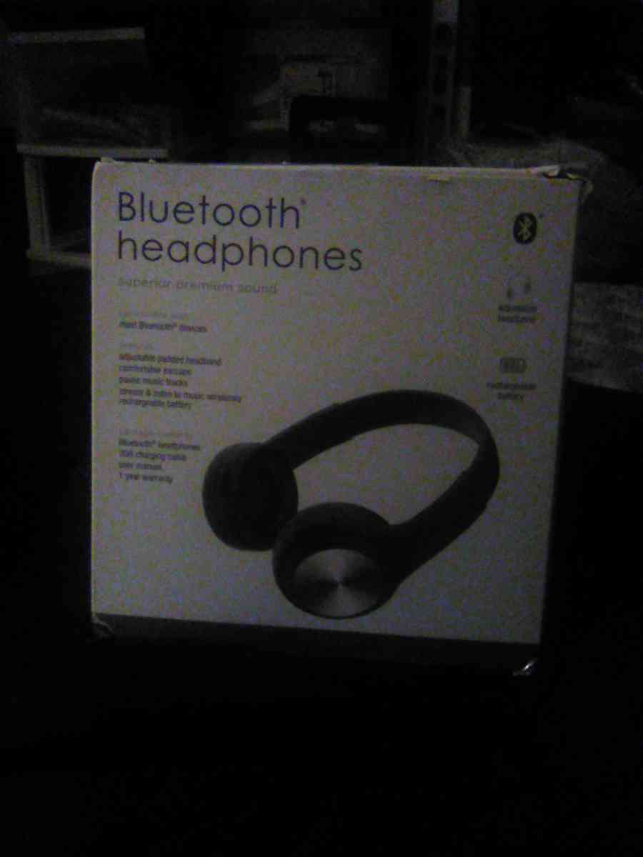 Bluetooth wireless headphones - Troy, Tennessee