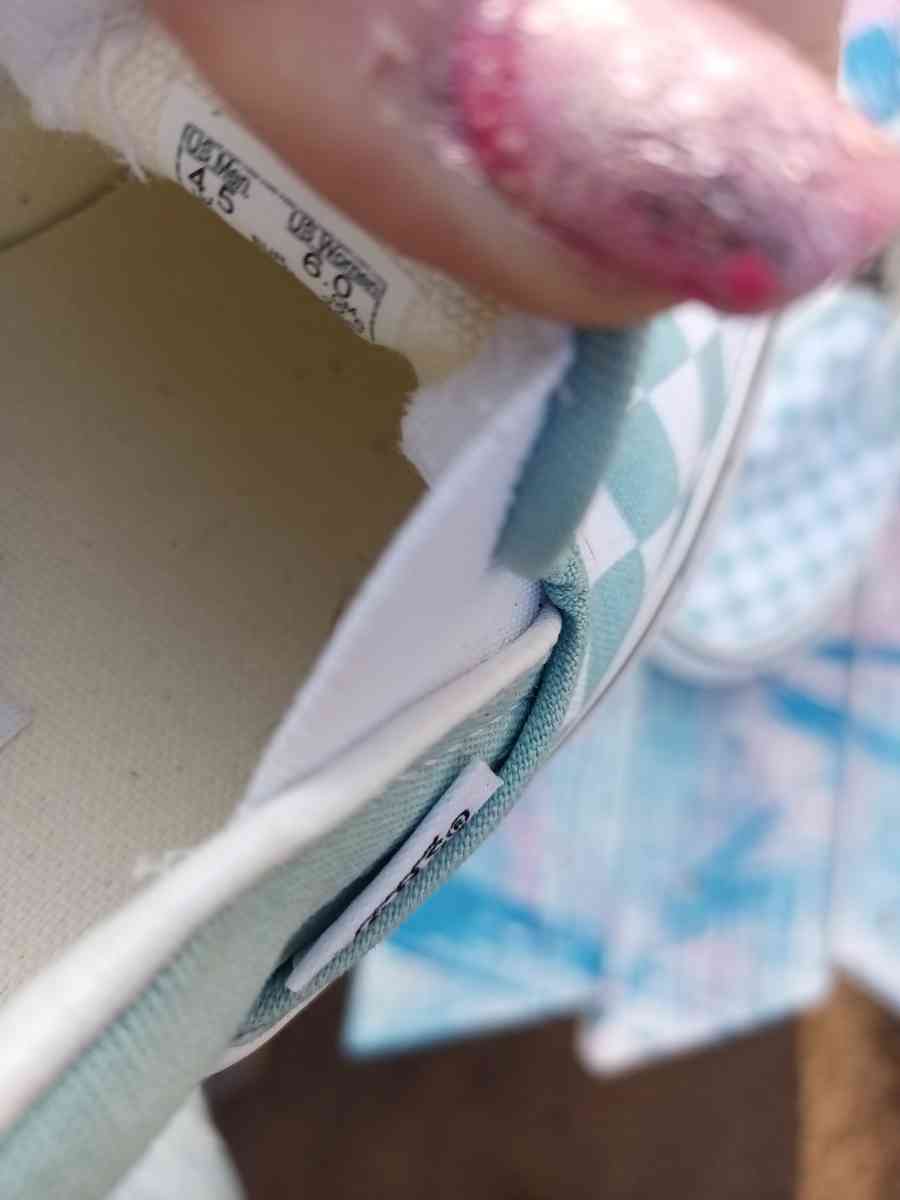 vans light blue brand new size 6 - Brazoria, Texas - FleaMarketBay